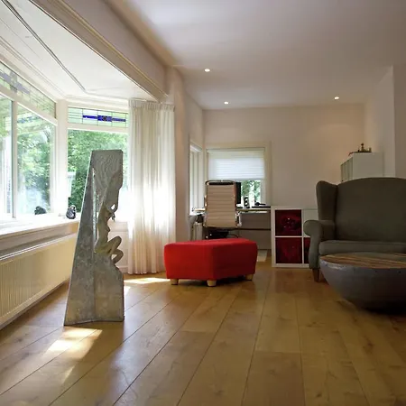 Дом отдыха Holiday Poolhouse Берген